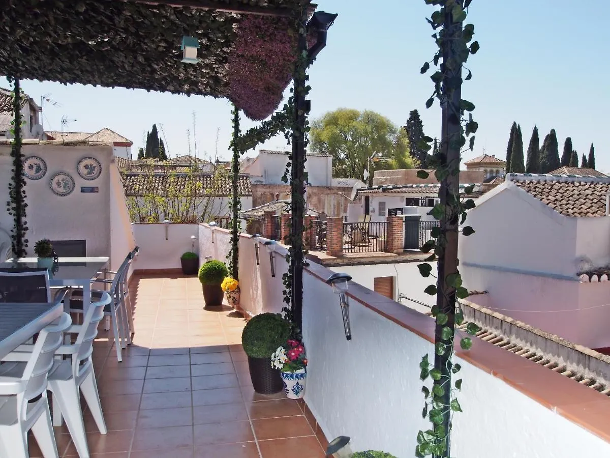 Madinat Garnata, Parking & Rooftop Terrace Granada